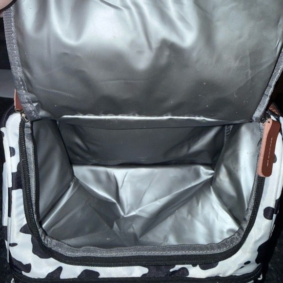 🐮 Cow Print Lunch Bag 🐮 - Picture 9 of 12